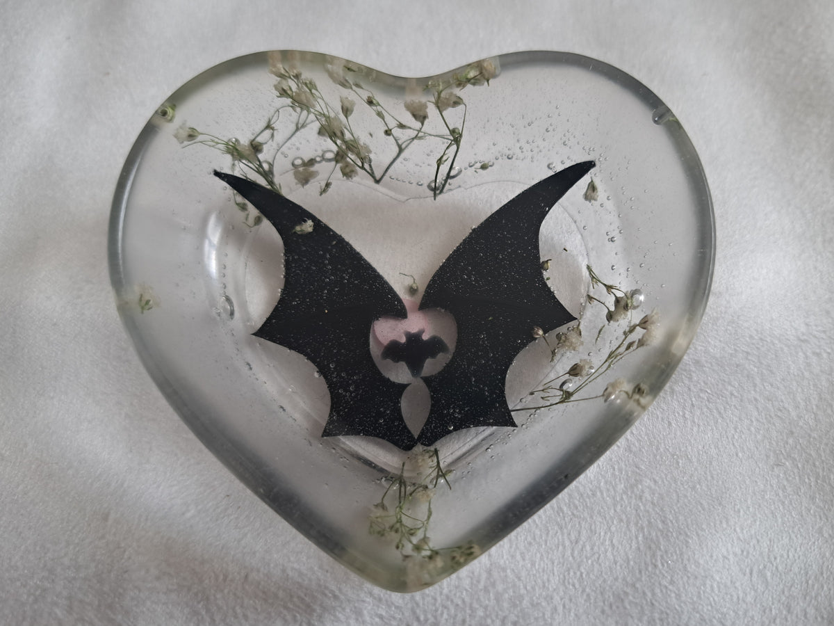 Kleine Schale Fledermaus