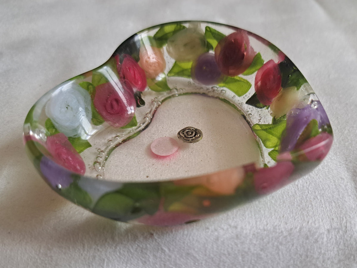Kleine Schale Rosen