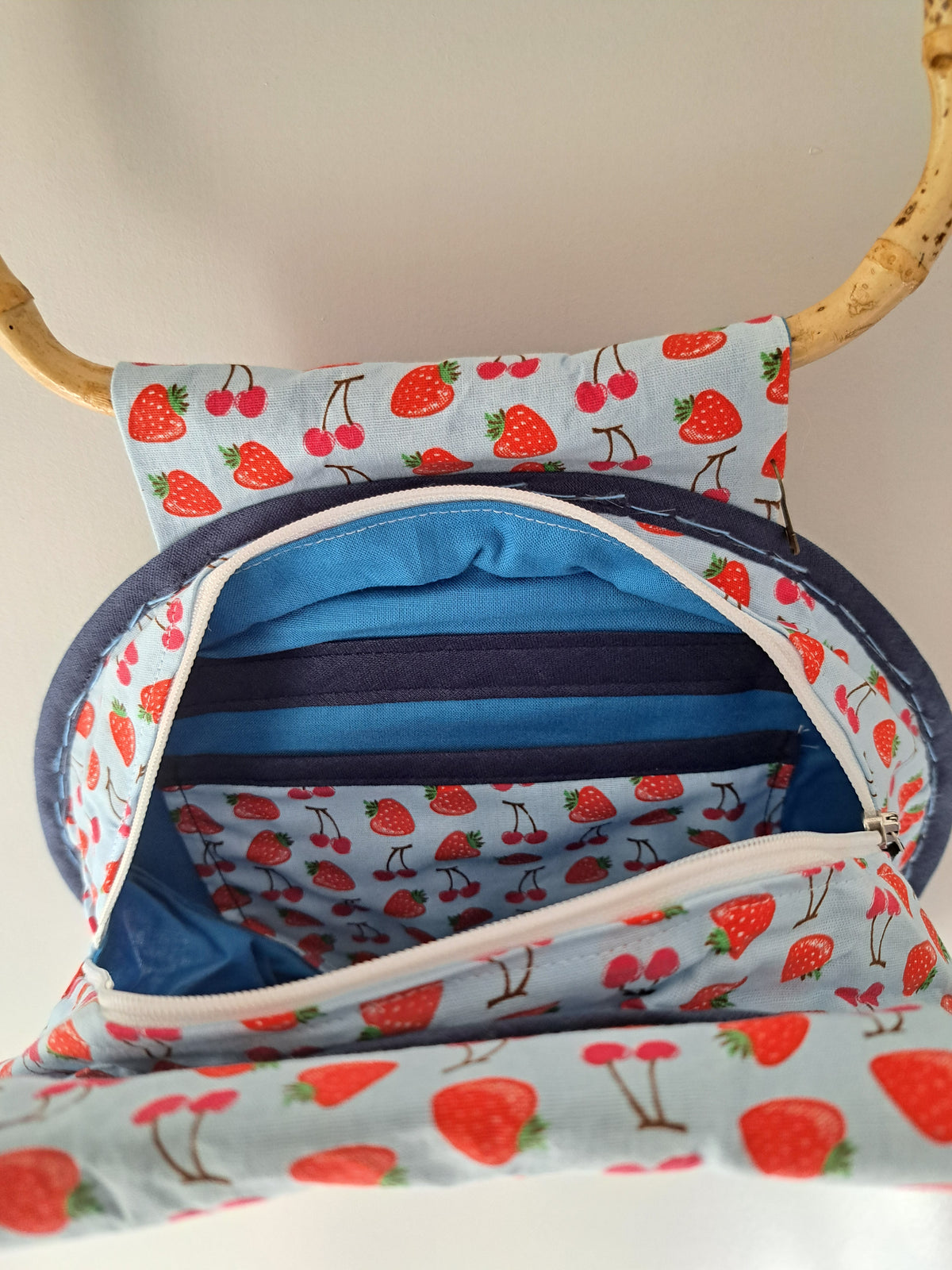 Handtasche Erdbeere